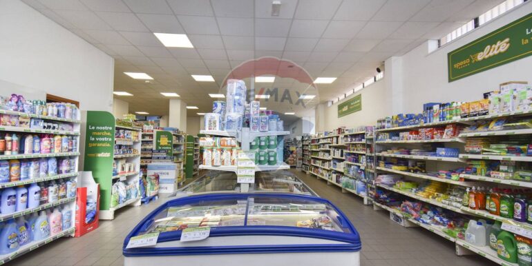 20251005214112-991755-14