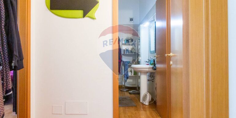 20251006100028-991573-5