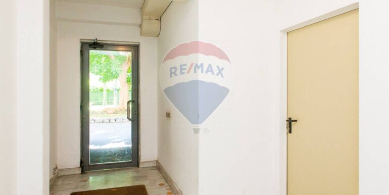 20251006100050-991573-12