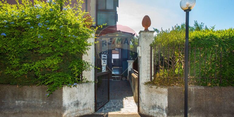 20251006102230-991774-3