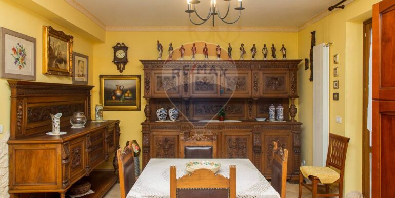 20251006102317-991774-16