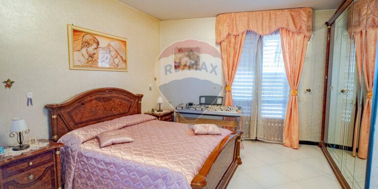 20251006111457-991815-10