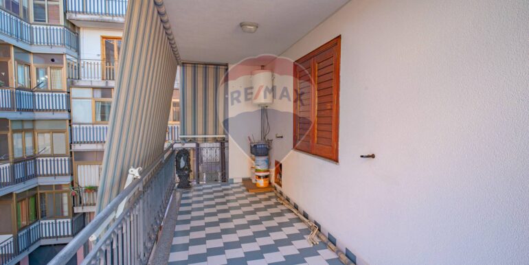 20251006111458-991815-12