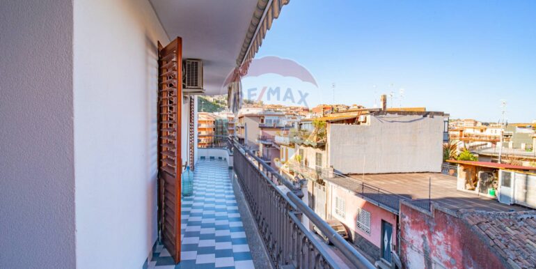 20251006111458-991815-13