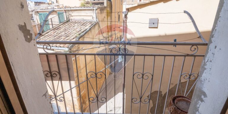 20251006123319-991866-12