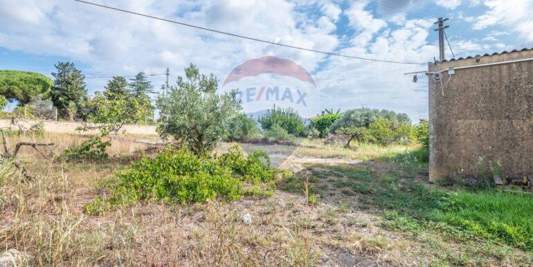 20251006151358-991896-14