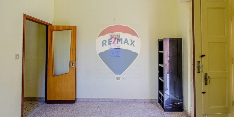 20251006165354-991943-2