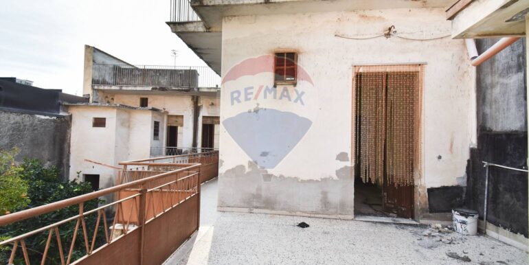 20251006165359-991943-41