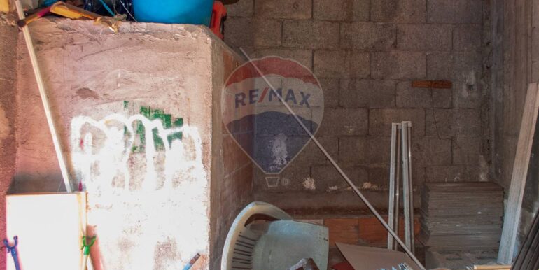 20251006173751-990780-12