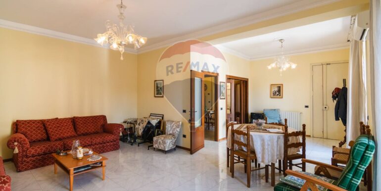 20251007134720-983455-50