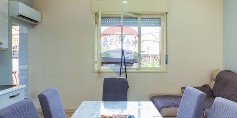 20251007162326-988999-16