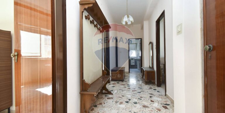 20251007162924-989405-9