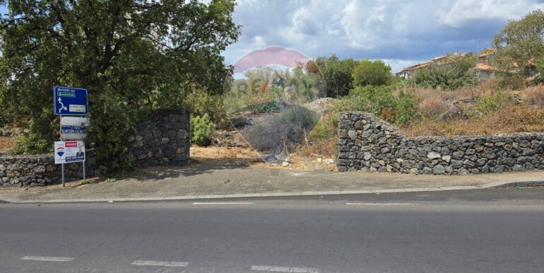 20251007174655-992285-7