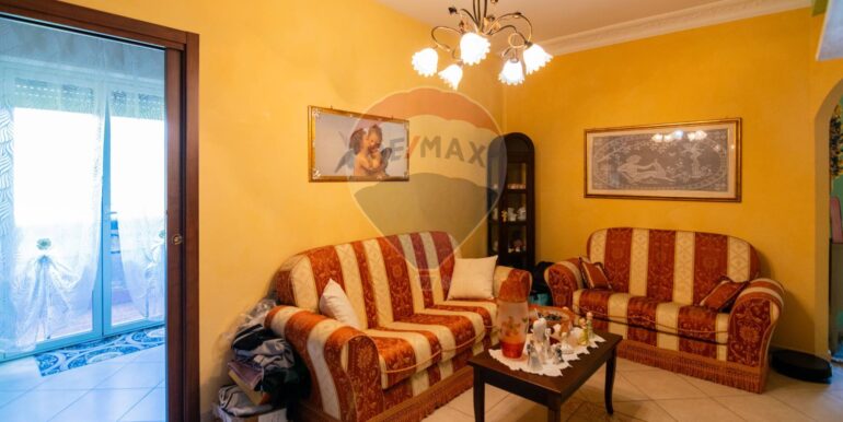 20251007202813-991877-21