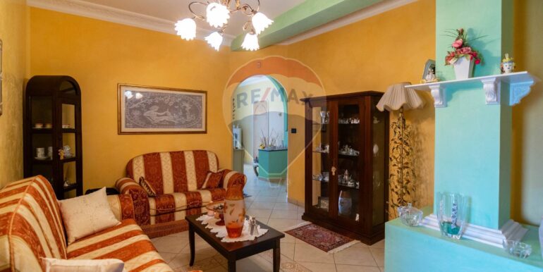 20251007202817-991877-22