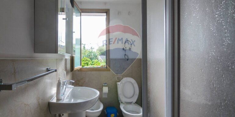 2025100790624-992015-12