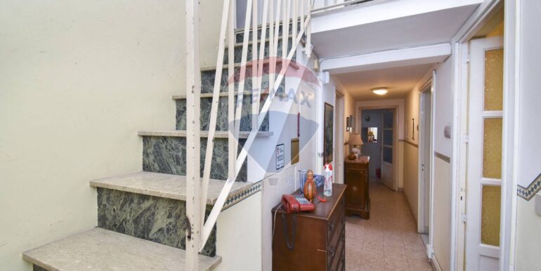 20251008113618-992460-17