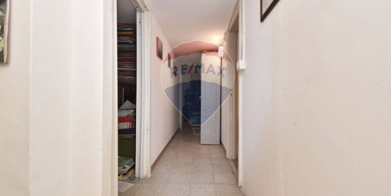 20251008113635-992460-24