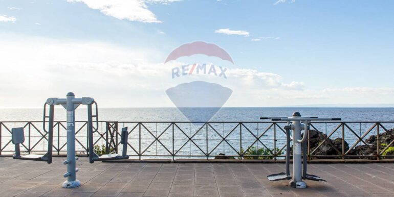 20251008151811-987727-7