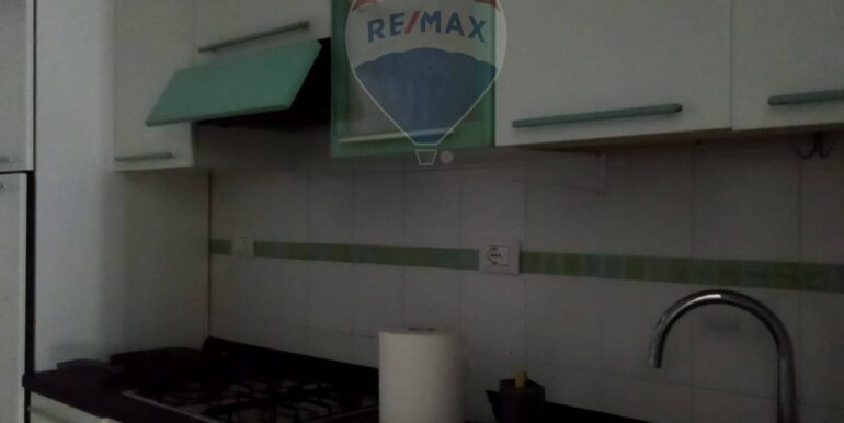 20251008160528-992361-7