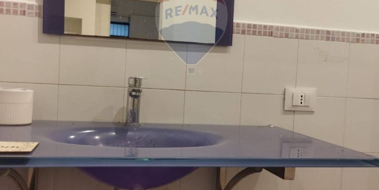 20251008160530-992361-8