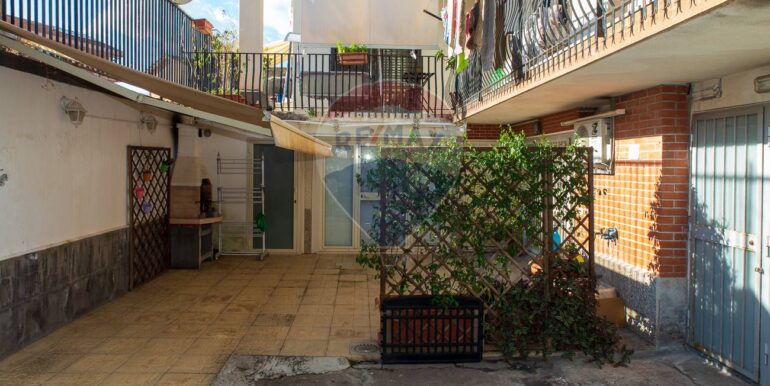 20251008170353-991580-1