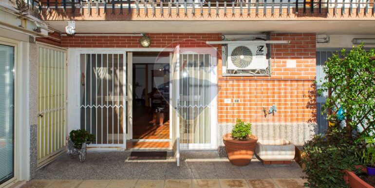 20251008170451-991580-17