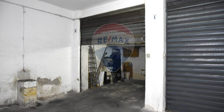 20251008172612-894866-17