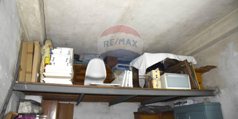 20251008172723-894866-38