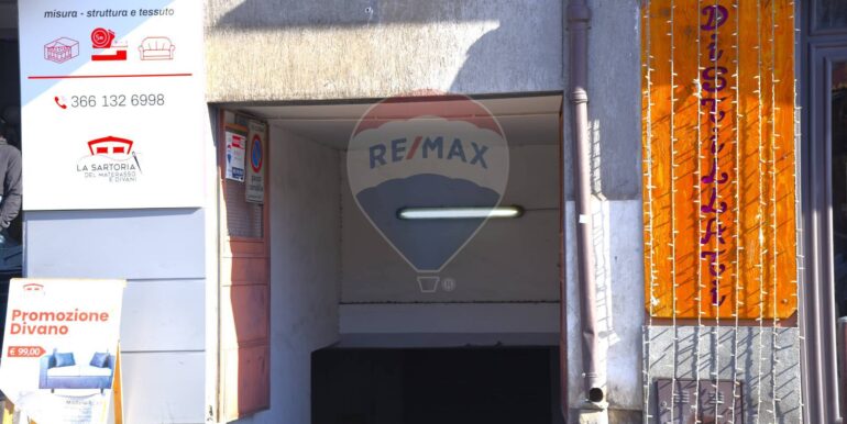 20251008172750-894866-45