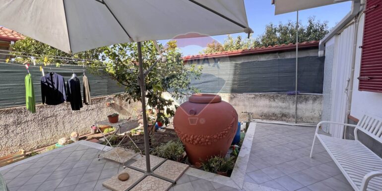 20251008200059-992619-9