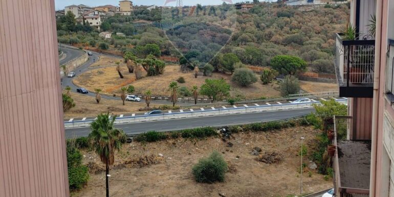 20251009110844-992367-2