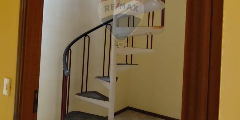 20251009110902-992367-9