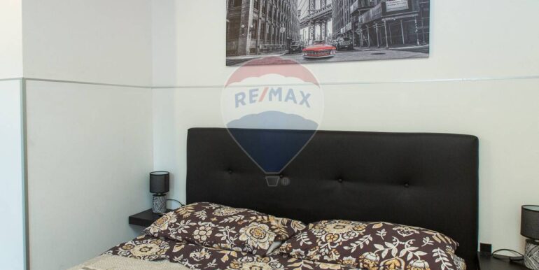 20251009111819-992657-8