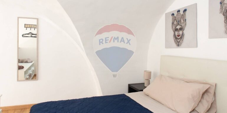 20251009111827-992657-11