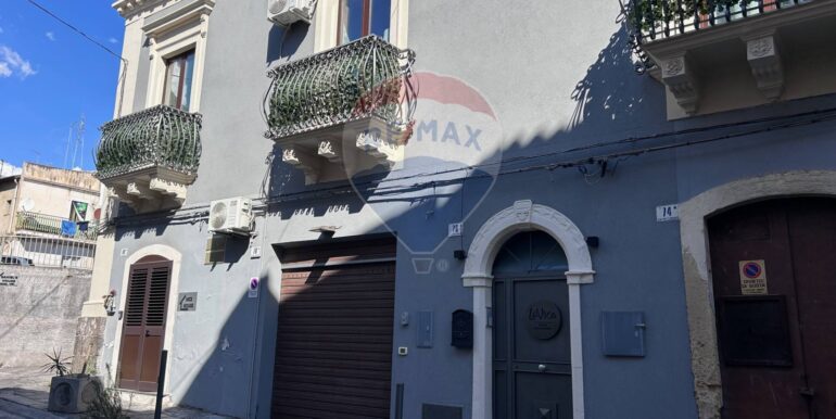 20251009112331-992672-0