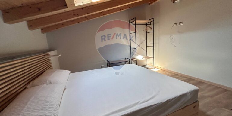 20251009112707-992672-25