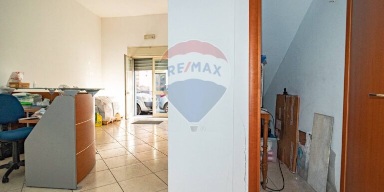 20251009112856-992674-6