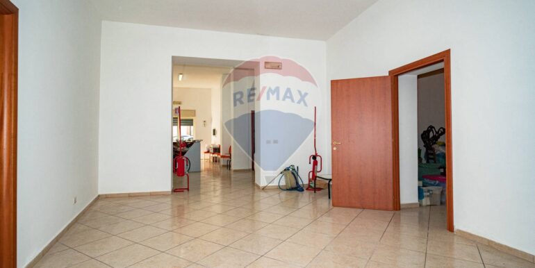 20251009112858-992674-11