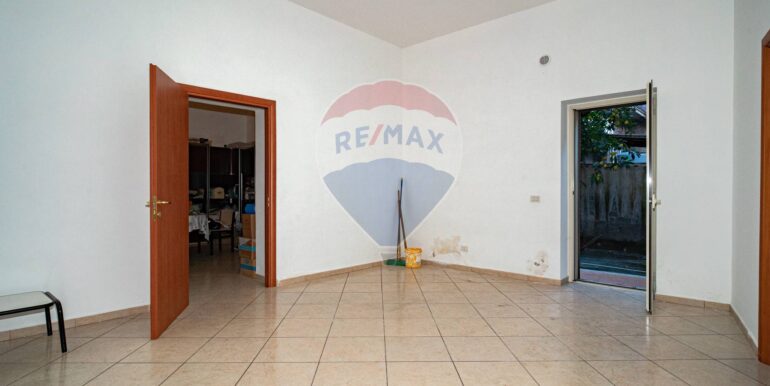 20251009112858-992674-9