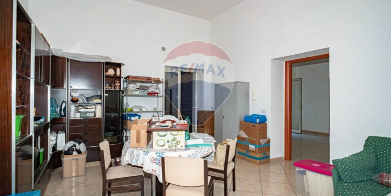 20251009112859-992674-13