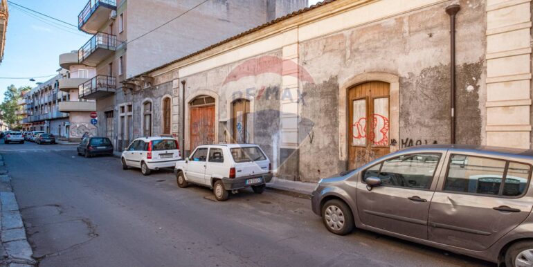 20251009113913-992678-0