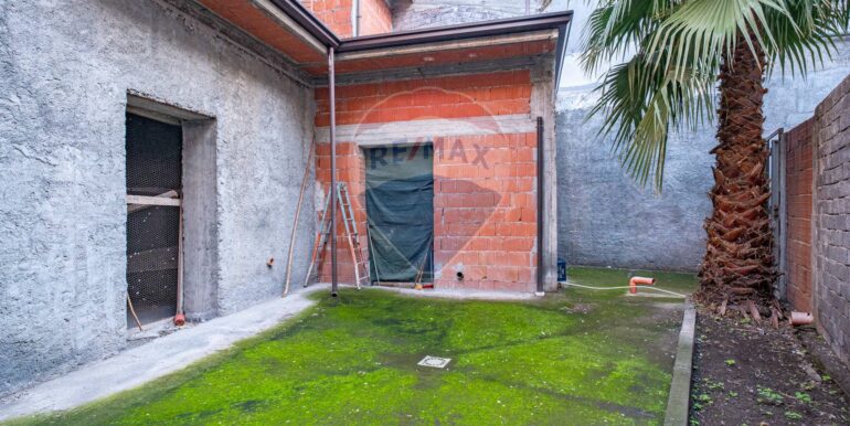 20251009113919-992678-8