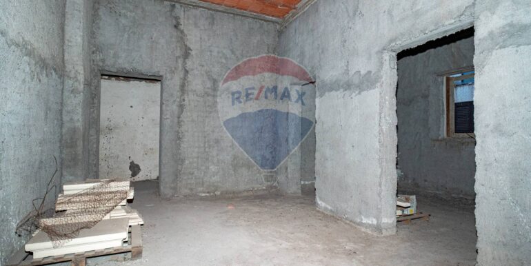 20251009113924-992678-13