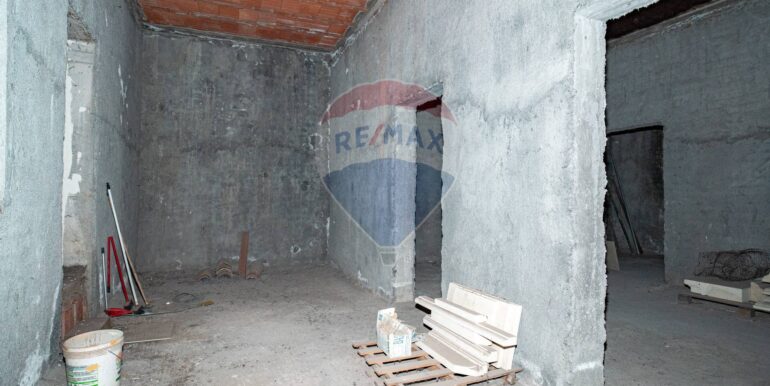 20251009113925-992678-15