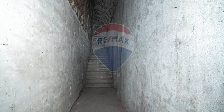 20251009113927-992678-19