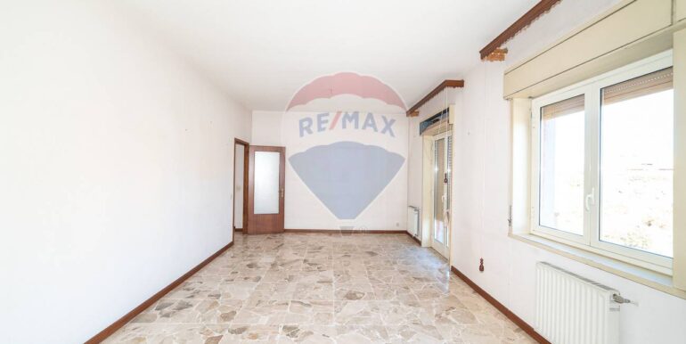 20251009122018-992671-9