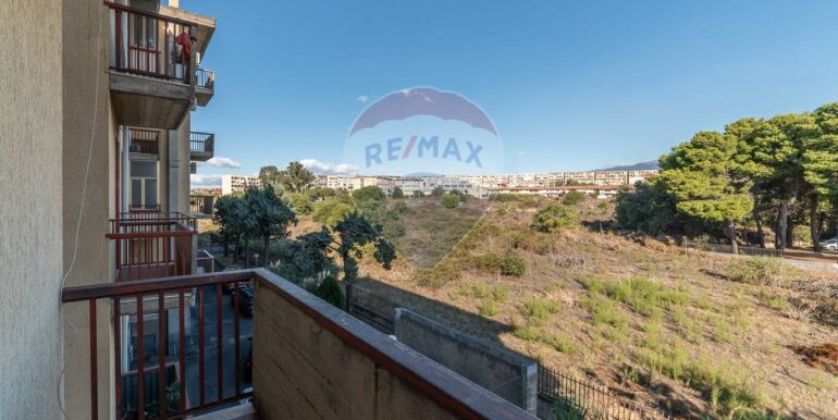 20251009122028-992671-11