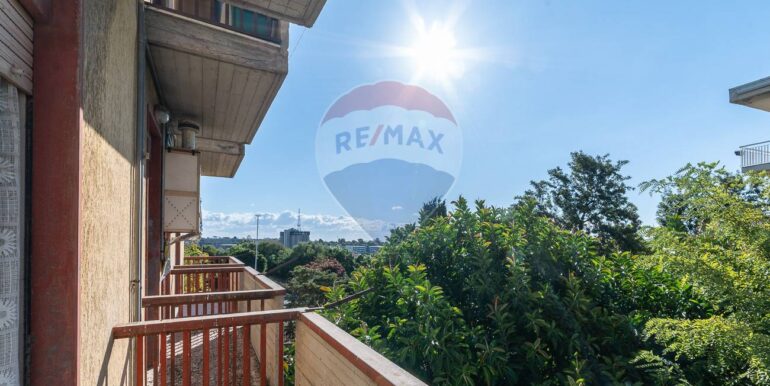 20251009122046-992671-15