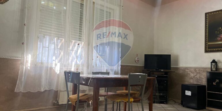 20251009154058-992519-6